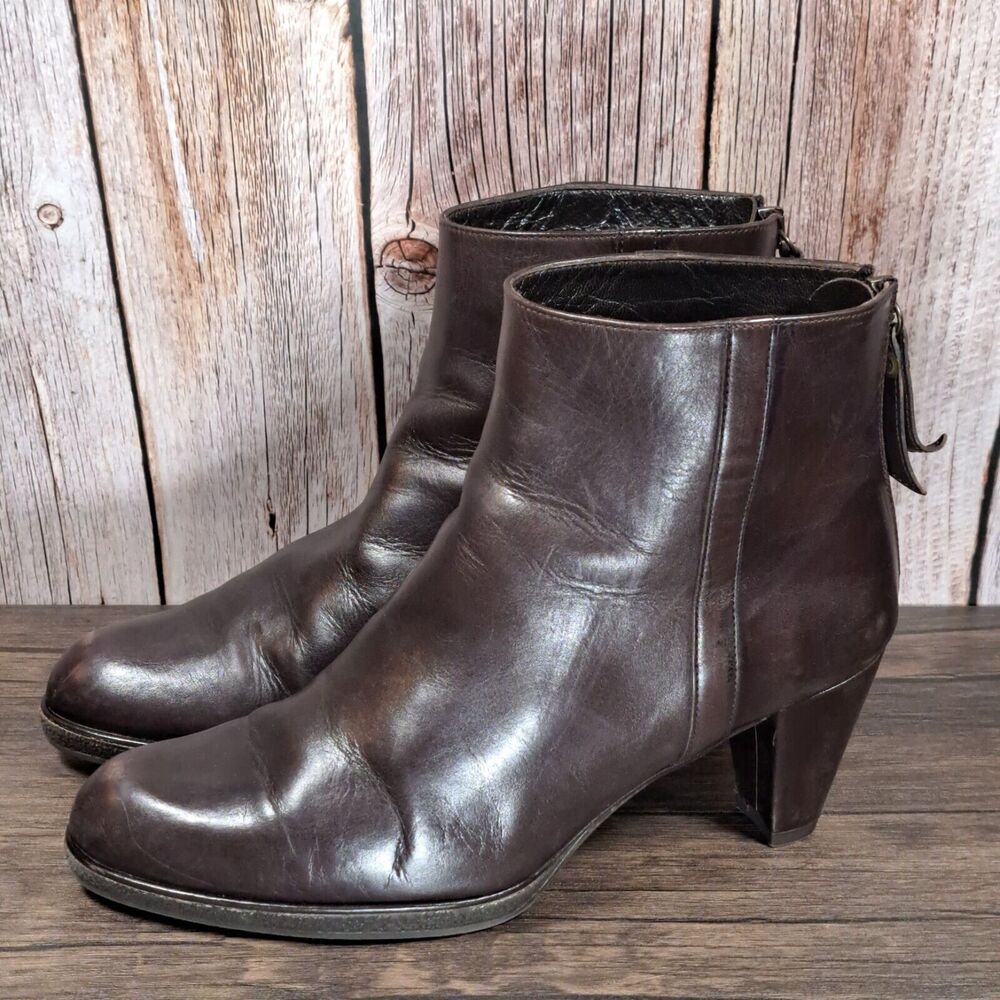 Stuart Weitzman Renew Brown Leather Ankle Bootie Women's Size 6 M Back Zip